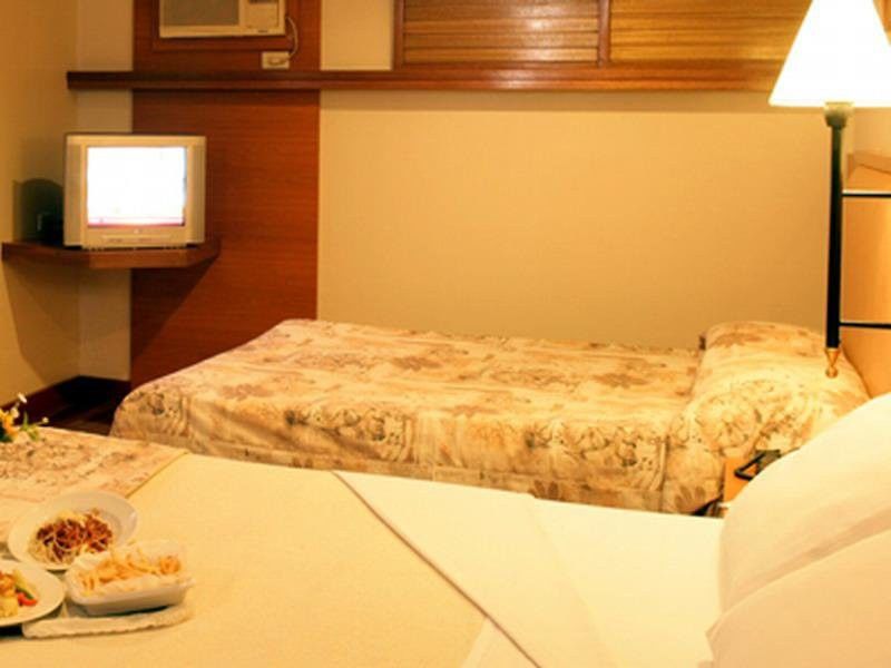 The Mabuhay Manor Otel Pasay Dış mekan fotoğraf